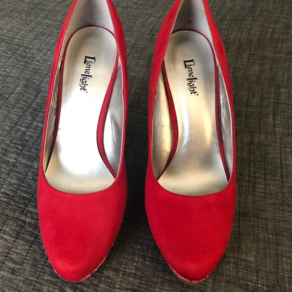 Red Pumps - Picture 2 of 4